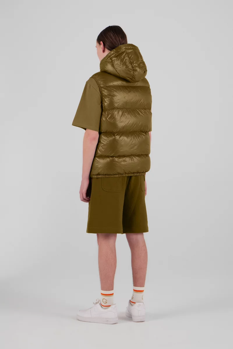 Sleeveless down jacket in shiny nylon Cesar Sleeveless down jacket in shiny nylon Cesar