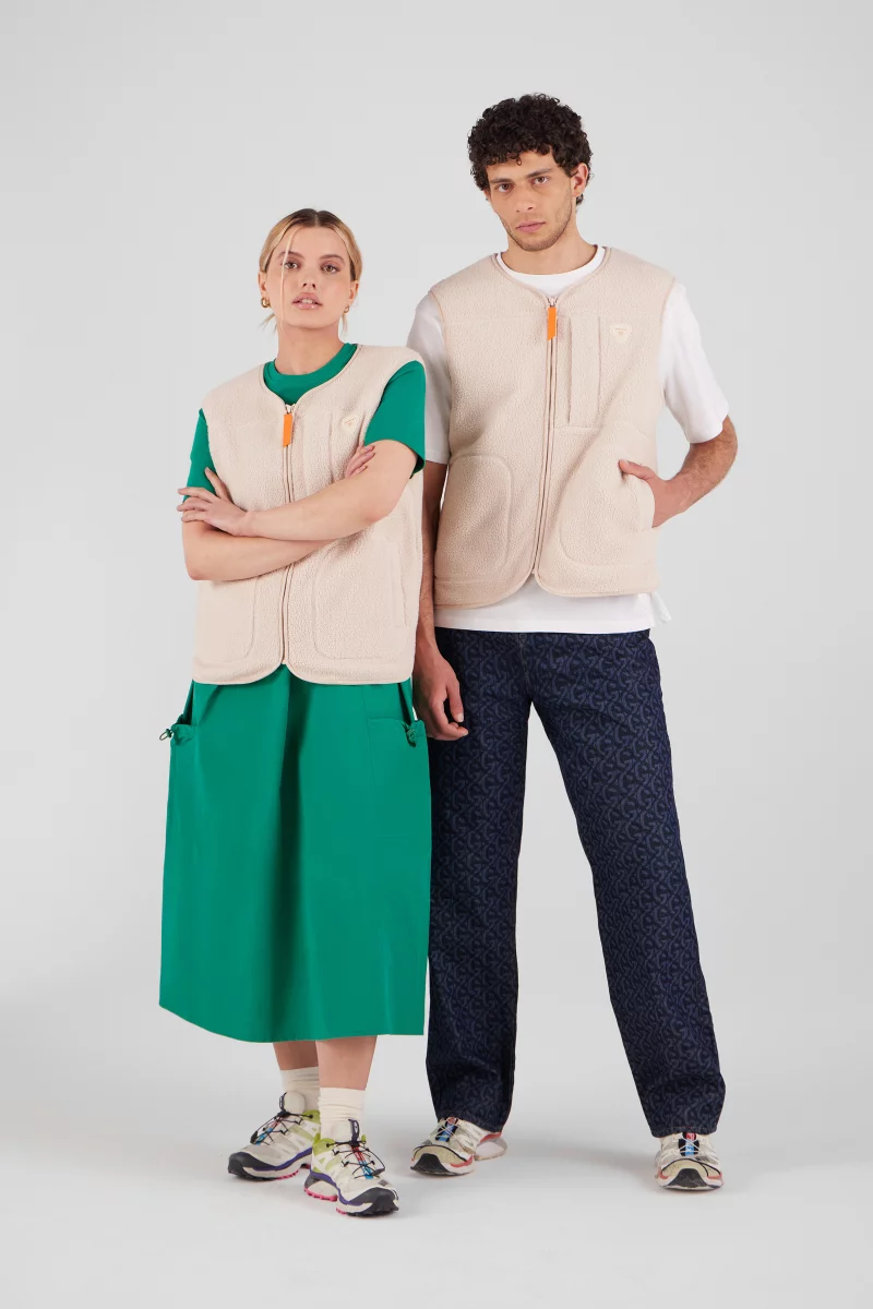 Unisex sleeveless jacket in sherpa Enzo