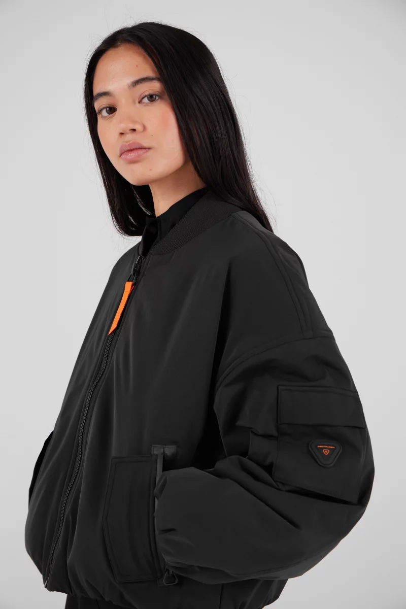 Short bomber with wide sleeves Suni Short bomber with wide sleeves Suni