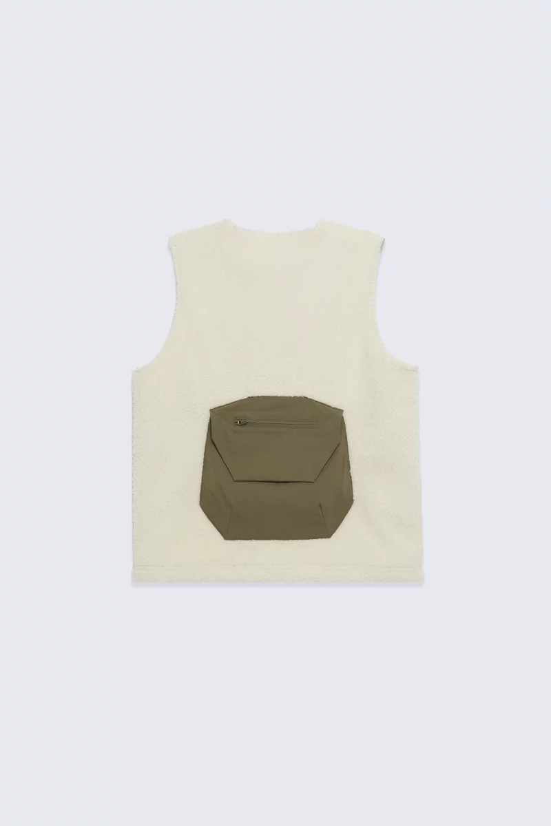 Sakae cream men's sleeveless fleece jacket - Gertrude