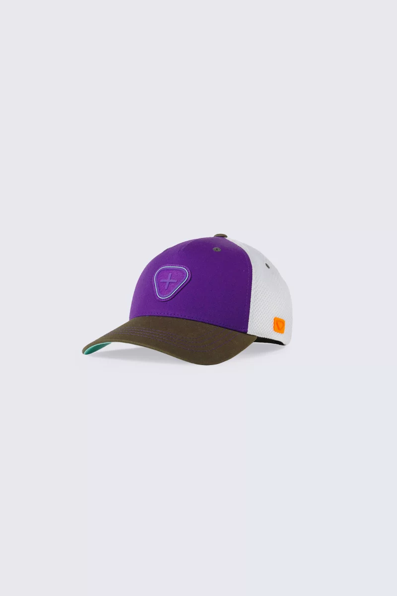 Unisex cap with purple Billy2Tones patch - Gertrude