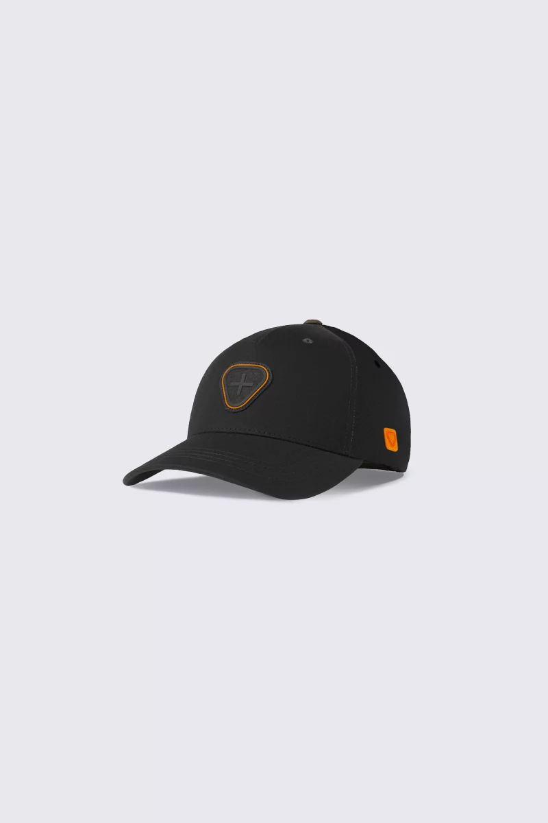 Unisex cap with Billy2Tones black patch - Gertrude