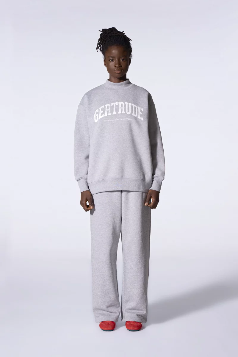 Sweat oversize ADRIANNA COLLEGE en molleton doux avec imprimé vintage collège