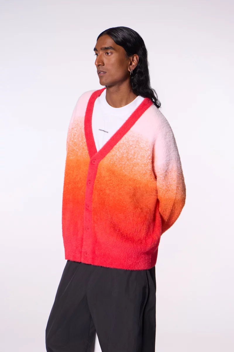 Gilet mixte long en maille duveteuse brossée Davide gradredpoudr - Gertrude Gilet mixte long en maille duveteuse brossée Davide gradredpoudr - Gertrude