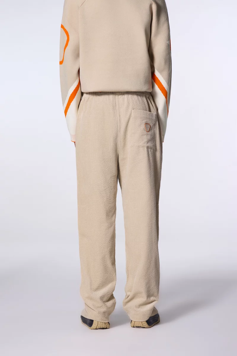 Pantalon en velours côtelé Axel daim - Gertrude Pantalon en velours côtelé Axel daim - Gertrude